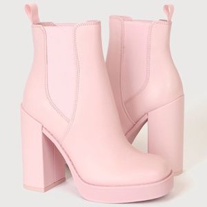 Steve Madden Triple Pink Leather Boots